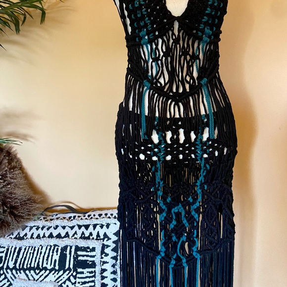 Original GoodVibeGoda Handmade Macramé Two Piece Set - Picture 11 of 16
